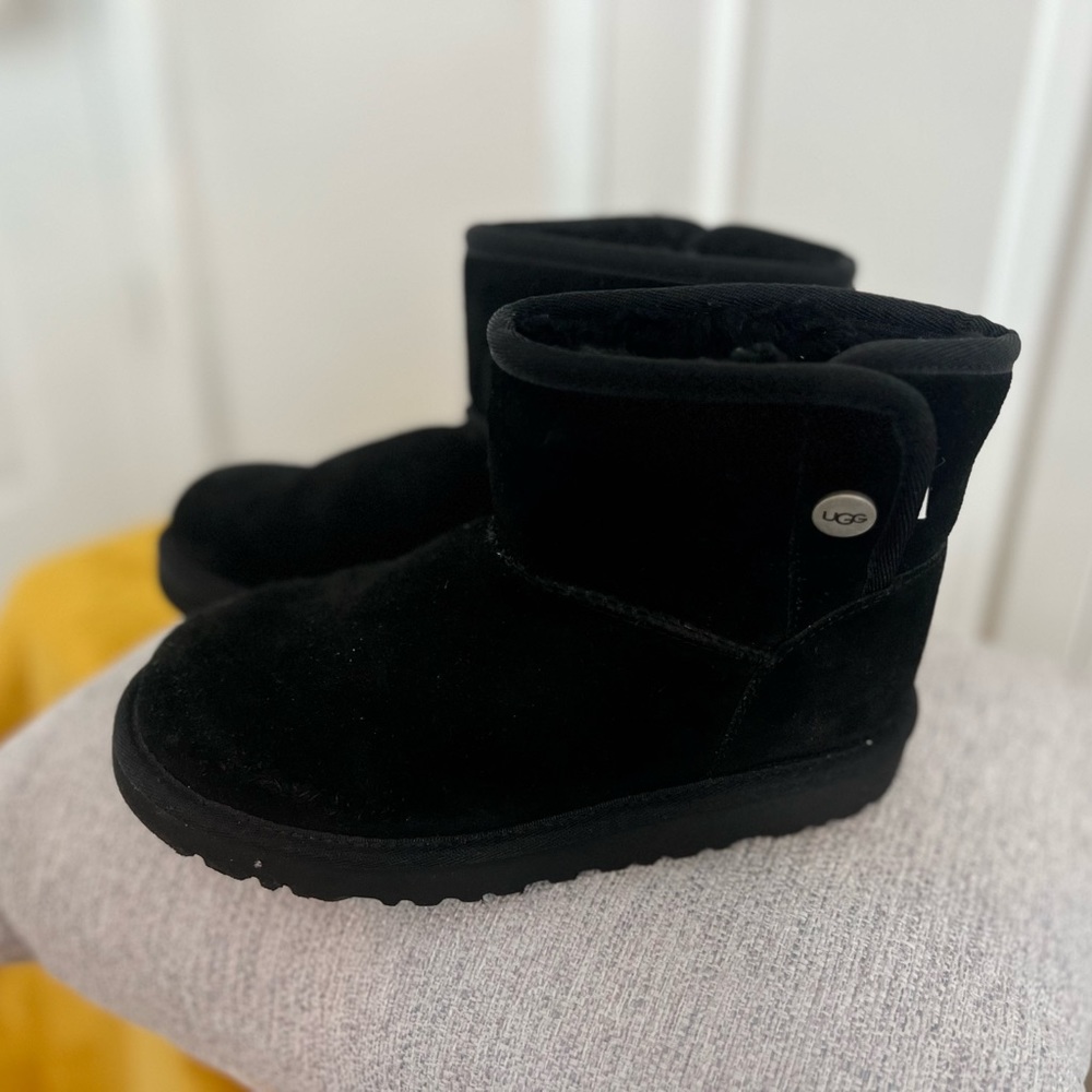 UGG Boots for girls Size 2